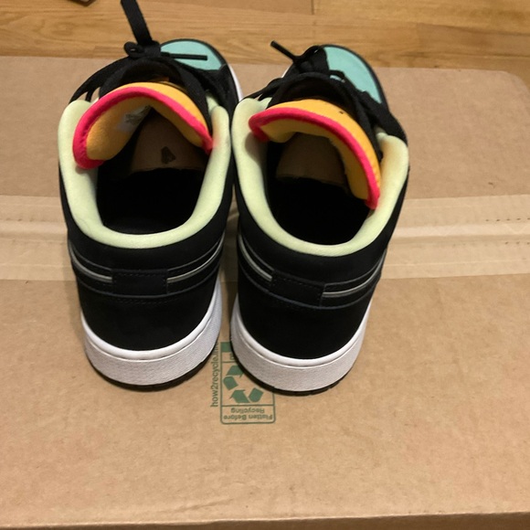 Nike Jordan ones - Picture 4 of 6